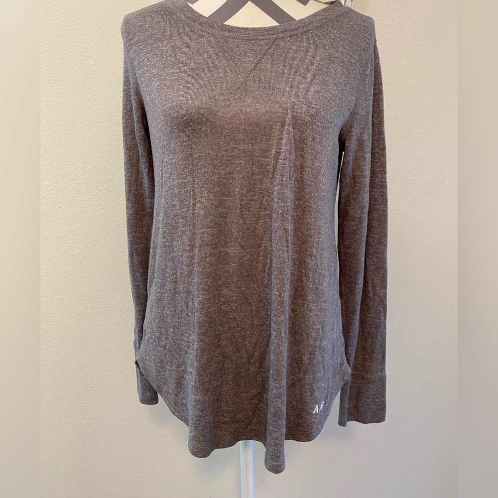Abercrombie & Fitch Womens Size Medium Lightweight Long Sleeve Casual Sweater